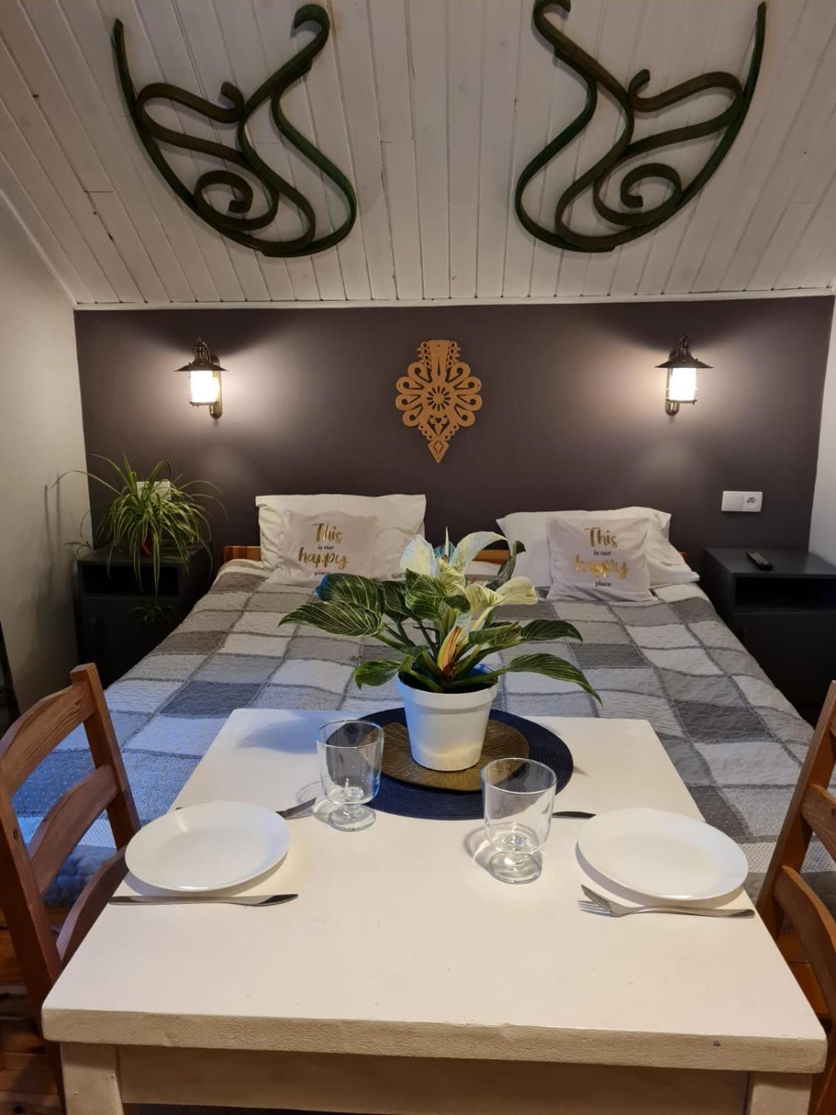 Koliba Nad Bialka Czarna Gora Bed & Breakfast Exterior photo