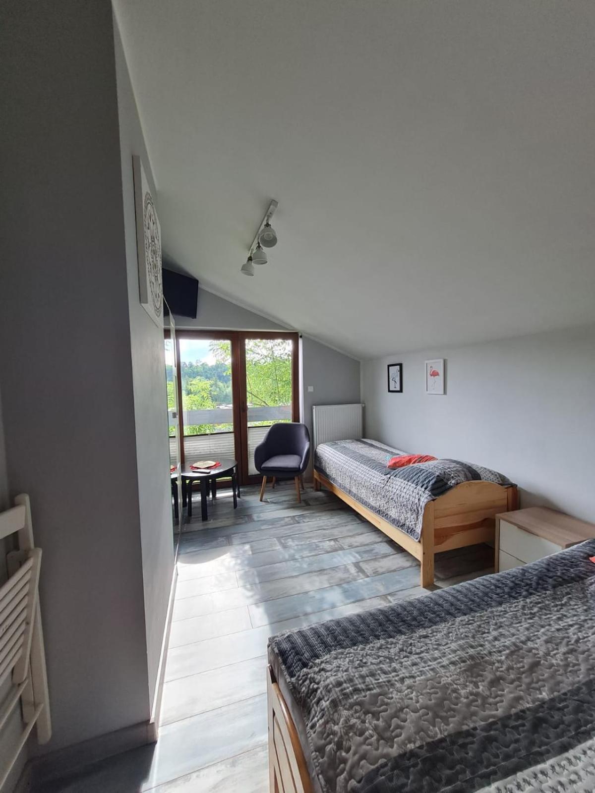 Koliba Nad Bialka Czarna Gora Bed & Breakfast Exterior photo