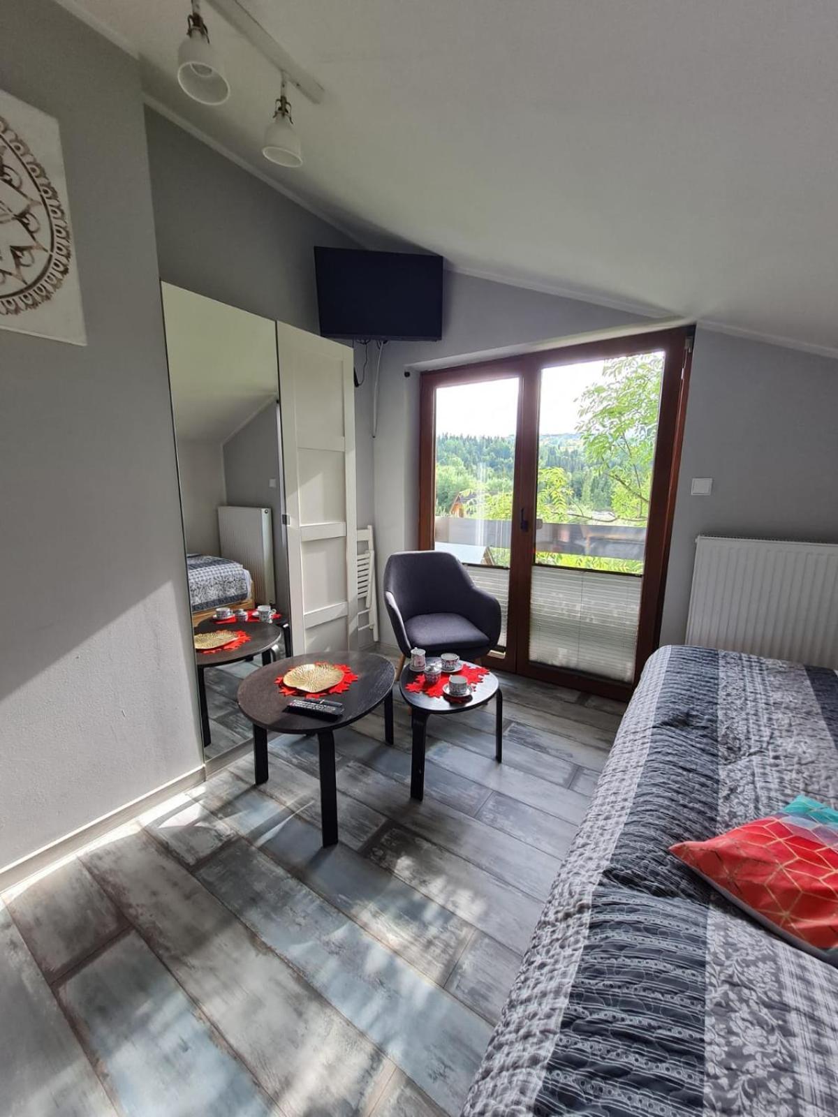 Koliba Nad Bialka Czarna Gora Bed & Breakfast Exterior photo